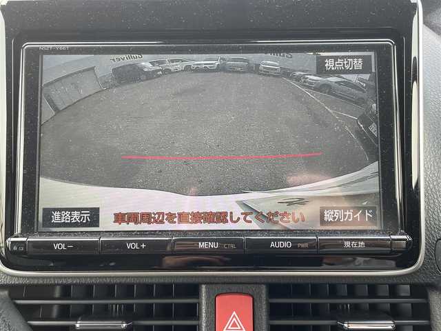 トヨタ ヴォクシー ZS 煌Ⅱ 福島県 2017(平29)年 8.8万km ホワイトパールクリスタルシャイン 両側パワースライドドア/純正ナビ/・フルセグＴＶ/・ＣＤ/・ＤＶＤ/・Ｂｌｕｅｔｏｏｔｈ/・ＦＭ・ＡＭ/両側パワースライドドア/レーンアシスト/衝突軽減ブレーキ/バックカメラ/純正フロアマット/ＨＩＤヘッドライト/アイドリングストップ