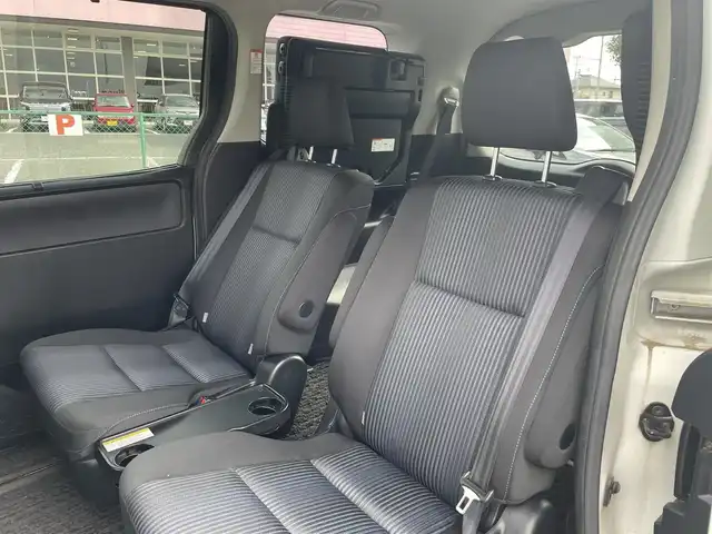 トヨタ ヴォクシー ZS 煌Ⅱ 福島県 2017(平29)年 8.8万km ホワイトパールクリスタルシャイン 両側パワースライドドア/純正ナビ/・フルセグＴＶ/・ＣＤ/・ＤＶＤ/・Ｂｌｕｅｔｏｏｔｈ/・ＦＭ・ＡＭ/両側パワースライドドア/レーンアシスト/衝突軽減ブレーキ/バックカメラ/純正フロアマット/ＨＩＤヘッドライト/アイドリングストップ