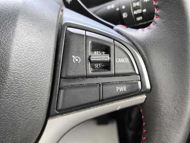 スズキ スペーシア カスタム HYBRID XS ターボ 鹿児島県 2018(平30)年 7.2万km ブリスクブルーメタリック/ブラック2トーンルーフ 純正8型ナビ/　(Bluetooth/CD/DVD)/フルセグTV/両側パワースライドドア/バックカメラ/ビルトインETC/ドライブレコーダー/クルーズコントロール/パーキングセンサー/セーフティサポート/・デュアルセンサーブレーキサポート/・後退時ブレーキサポート/・前後誤発進抑制機能/・車線逸脱警報機能/・ふらつき警報機能/・先行車発進お知らせ機能/・ハイビームアシスト/IC付ターボ/LEDヘッドランプ/本革巻きステアリング/パドルシフト/合皮/ファブリックコンビシート/運転席シートヒーター/純正15インチアルミホイール/キーレスプッシュスタートシステム/禁煙車