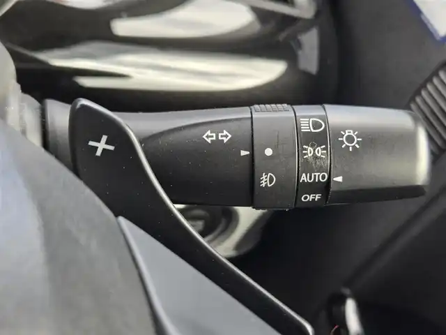 スズキ スペーシア カスタム HYBRID XS ターボ 鹿児島県 2018(平30)年 7.2万km ブリスクブルーメタリック/ブラック2トーンルーフ 純正8型ナビ/　(Bluetooth/CD/DVD)/フルセグTV/両側パワースライドドア/バックカメラ/ビルトインETC/ドライブレコーダー/クルーズコントロール/パーキングセンサー/セーフティサポート/・デュアルセンサーブレーキサポート/・後退時ブレーキサポート/・前後誤発進抑制機能/・車線逸脱警報機能/・ふらつき警報機能/・先行車発進お知らせ機能/・ハイビームアシスト/IC付ターボ/LEDヘッドランプ/本革巻きステアリング/パドルシフト/合皮/ファブリックコンビシート/運転席シートヒーター/純正15インチアルミホイール/キーレスプッシュスタートシステム/禁煙車