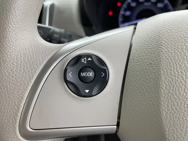 日産 デイズ X 三重県 2018(平30)年 1.2万km アッシュブラウンM 禁煙車　/純正ナビ　/アラウンドビューモニター　/エマージェンシーブレーキ　/純正前方ドライブレコーダー　/前後コーナーセンサー　/オートＡＣ　/スマートキー　/プッシュスタート　/アイドリングストップ　/ベンチシート