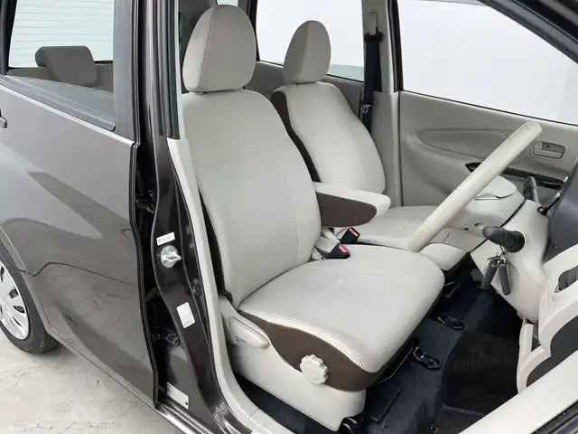 日産 デイズ X 三重県 2018(平30)年 1.2万km アッシュブラウンM 禁煙車　/純正ナビ　/アラウンドビューモニター　/エマージェンシーブレーキ　/純正前方ドライブレコーダー　/前後コーナーセンサー　/オートＡＣ　/スマートキー　/プッシュスタート　/アイドリングストップ　/ベンチシート