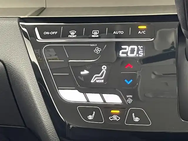 三菱 デリカミニ T プレミアム 愛知県 2025(令7)年 0.1千km アメジストブラック T　PREMIUM　/9型ディスプレイオーディオ（121330）　/サイドデカール（33440）/届出済未使用車　純正９型ＤＡ　デジイン　マイパイロット　ハンズフリーパワスラ　全方位カメラ　シートヒーター　ｅ－アシスト　衝突軽減　追従クルコン　ダウンヒルアシスト　ＬＥＤオートライト　パドルシフト　ルーフレール　オートハイビーム　レーンキープ　後退出庫サポート　黒ハーフレザー　アイドリングストップ　純正AW　カーテンエアバッグ　プッシュスタート　スマートキー　デジタルインナーミラー　カープレイ対応　AppleCarPlay AndroidAuto