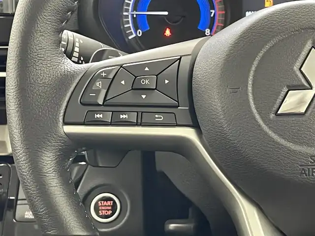 三菱 デリカミニ T プレミアム 愛知県 2025(令7)年 0.1千km アメジストブラック T　PREMIUM　/9型ディスプレイオーディオ（121330）　/サイドデカール（33440）/届出済未使用車　純正９型ＤＡ　デジイン　マイパイロット　ハンズフリーパワスラ　全方位カメラ　シートヒーター　ｅ－アシスト　衝突軽減　追従クルコン　ダウンヒルアシスト　ＬＥＤオートライト　パドルシフト　ルーフレール　オートハイビーム　レーンキープ　後退出庫サポート　黒ハーフレザー　アイドリングストップ　純正AW　カーテンエアバッグ　プッシュスタート　スマートキー　デジタルインナーミラー　カープレイ対応　AppleCarPlay AndroidAuto