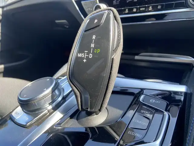 ＢＭＷ ５２３ｉ ツーリング Mスポーツ 栃木県 2019(令1)年 4.6万km アルピンホワイトⅢ HUD /ACC /全方位カメラ　/純正ナビ　/フルセグ　/パワーシート　/インテリジェントS /CD/DVD /電動リアゲート　/ルームミラー一体型ETC /LED /純正19インチAW