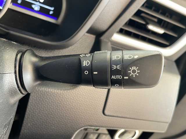 トヨタ ルーミー カスタムG－T 岐阜県 2017(平29)年 6.7万km レーザーブルークリスタルシャイン スマートアシスト/クルーズコントロール/純正SDナビ/フルセグTV/Bluetooth/バックカメラ/両側パワースライドドア/ビルトインETC/コーナーセンサー/LEDヘッドライト/フォグライト/オートライト/アイドリングストップ/純正ドライブレコーダー/運転席アームレスト/スタッドレスタイヤ積込