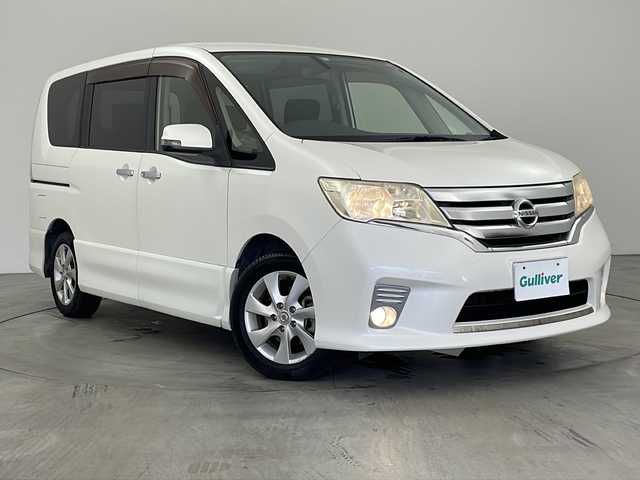 日産 セレナ ハイウェイスター Vセレクション 兵庫県 2012(平24)年 6.4万km ブリリアントホワイトパール ・ワンオーナー車/・純正ナビ(CD/DVD/SD/HDD/BT)/・フルセグTV/・バックカメラ/・クルーズコントロール/・両側パワースライドドア/・革巻きステアリング/・アイドリングストップ/・フォグライト/・スマートキー/・スペアキー1本/・左右シートバックテーブル/・リアドアサンシェード/・ウィンカー付きドアミラー/・純正アルミホイール/・社外フロアマット