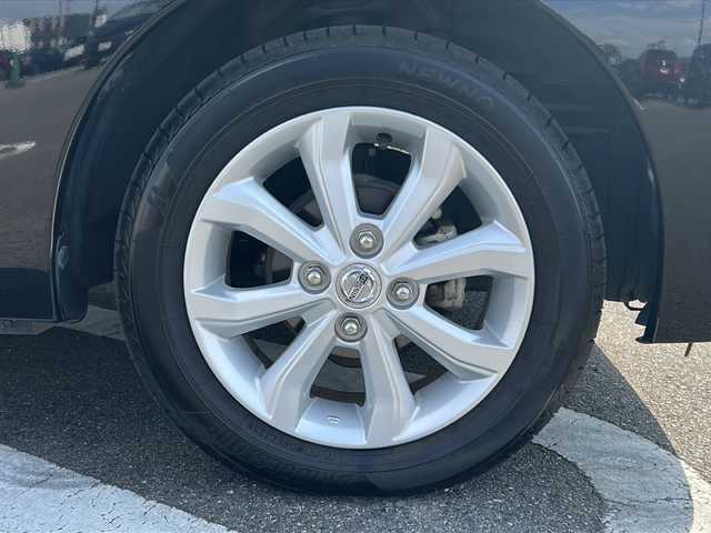 日産 デイズ ルークス X Vセレクション 岐阜県 2019(令1)年 2.7万km ブラック 登録時走行距離26666km/社外７型ナビ　/フルセグＴＶ　/全方位カメラ　/両側パワースライドドア　/プッシュスタート　/スマートキー　/純正１４インチアルミホイール　/前後コーナーセンサー　/ドライブレコーダー　/オートライト/ワンオーナー/盗難防止装置/横滑り防止装置/アイドリングストップ/フロアマット/ドアバイザー/電動格納ミラー