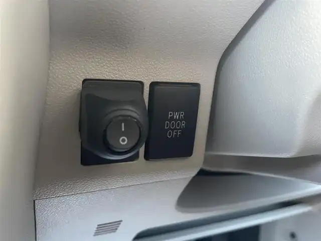 ダイハツ タント X ターボ SAⅡ 鳥取県 2016(平28)年 9.1万km パールホワイトⅢ (株)IDOMが運営する【じしゃロン鳥取店】の自社ローン専用車両になります。こちらは現金またはオートローンご利用時の価格です。自社ローンご希望の方は別途その旨お申付け下さい/純正ナビ（NSZP-W66DE）/CD/DVD/フルセグTV/Bluetooth接続/バックカメラ/ETC/ステアリングリモコン/純正フロアマット/社外フリップダウンモニター/衝突軽減被害システム/片側パワースライドドア/プッシュスタート/スマートキー/ドアバイザー/オートライト/オートエアコン/フォグランプ/横滑り防止装置/電動格納ミラー/取扱説明書