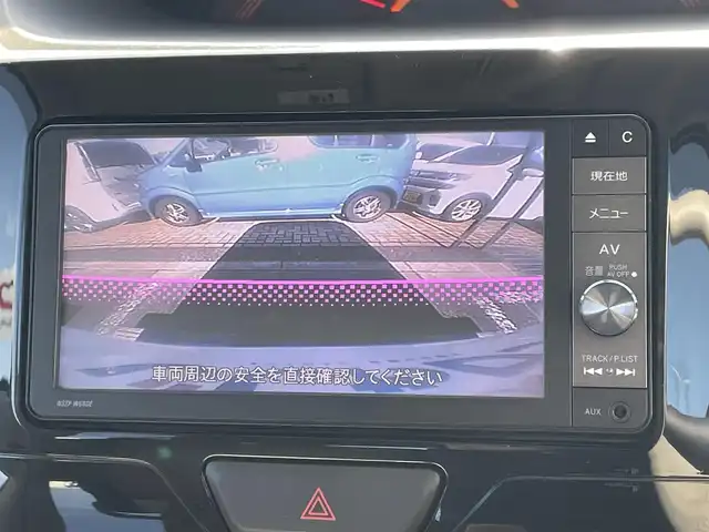 ダイハツ タント X ターボ SAⅡ 鳥取県 2016(平28)年 9.1万km パールホワイトⅢ (株)IDOMが運営する【じしゃロン鳥取店】の自社ローン専用車両になります。こちらは現金またはオートローンご利用時の価格です。自社ローンご希望の方は別途その旨お申付け下さい/純正ナビ（NSZP-W66DE）/CD/DVD/フルセグTV/Bluetooth接続/バックカメラ/ETC/ステアリングリモコン/純正フロアマット/社外フリップダウンモニター/衝突軽減被害システム/片側パワースライドドア/プッシュスタート/スマートキー/ドアバイザー/オートライト/オートエアコン/フォグランプ/横滑り防止装置/電動格納ミラー/取扱説明書