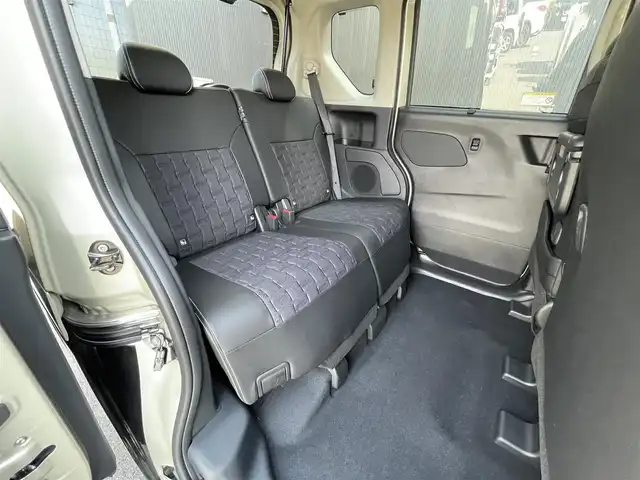 三菱 デリカミニ T プレミアム 滋賀県 2025(令7)年 0.1千km アイボリー 未使用車/純正9型ディスプレイオーディオ/Bluetooth/AppleCarPlay/AndoroidAuto/全方位カメラ/両側電動スライド/ハーフレザー/４WD/MI-PILOT/レーンキープ/クリアランスソナー/LEDヘッドライト/オートライト/オートハイビーム/シートヒーター（D/N）/ステアリングヒーター/ヒルディセントコントロール/電動パーキングブレーキ/オートブレーキホールド/DiM/パドルシフト/プッシュスタート/スマートキー/ステアリングリモコン/衝突軽減