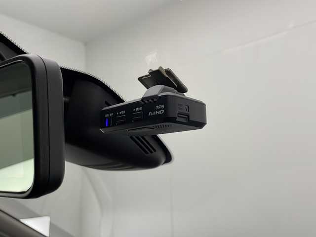 日産 セレナ ハイウェイスター Vセレクション 大分県 2017(平29)年 9.2万km アズライトブルー プロパイロット/両側パワースライドドア/純正ナビ　/Ｂｌｕｅｔｏｏｔｈ/フルセグＴＶ/ＦＭ／ＡＭ/ＣＤ　/ドライブレコーダー/電子パーキングブレーキ　/衝突被害軽減ブレーキシステム/オートライト　/ＥＴＣ