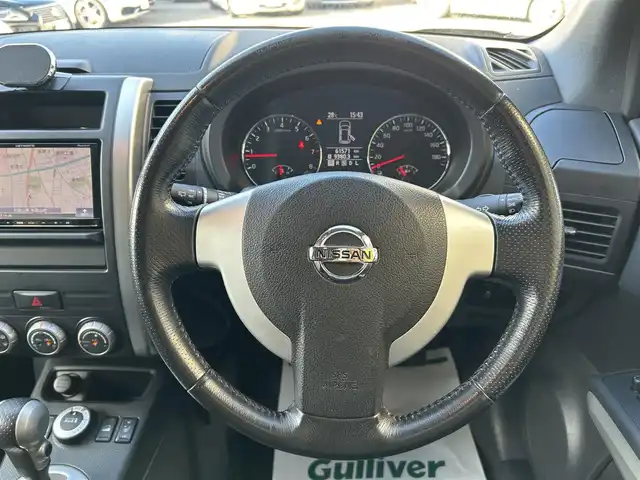 日産 エクストレイル 20X 和歌山県 2012(平24)年 6.2万km クリスタルホワイトパール carrozzeia製ナビ(フルセグTV/FM/AM/CD/SD)/ETC/シートヒーター/ダウンヒルアシスト/４WD/取扱説明書/保証書