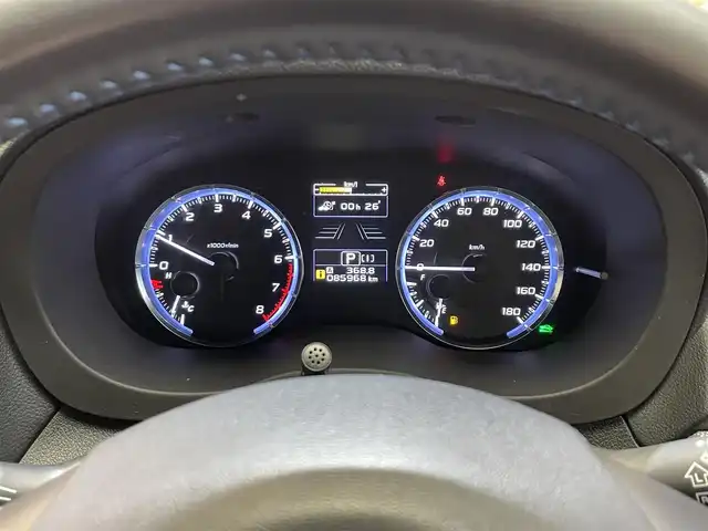 スバル レヴォーグ 1．6GT－S アイサイト 岩手県 2015(平27)年 8.6万km クリスタルホワイトP ４WD/サンルーフ/ビルシュタインダンパー/アイサイトVer.3/アドバンスドセイフティパッケージ/プリクラッシュブレーキ/全車速追従機能付きクルーズコントロール/アクティブレーンキープ/AT誤発進抑制制御/先行車発進告知/リヤビークルディテクション/ハイビームアシスト/横滑り防止装置/アイドリングストップ/パドルシフト/前席パワーシート/純正ナビ/フルセグTV/サイド・バックカメラ/ドライブレコーダー/ETC/LEDヘッドライト/フロント・リヤフォグランプ/純正18インチアルミホイール