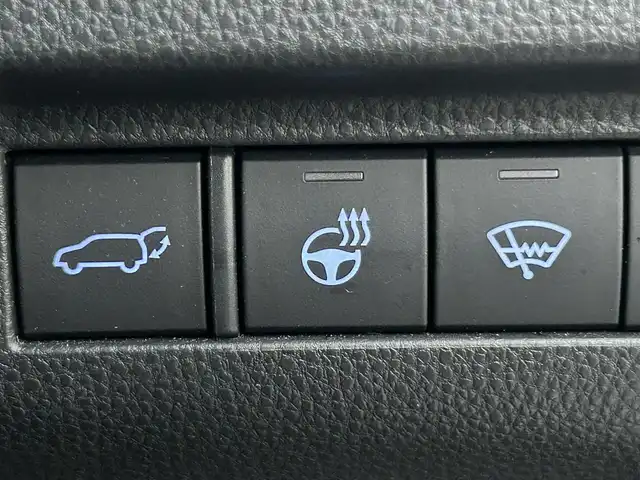 トヨタ ハリアー ハイブリッド Z レザーパッケージ 道南・函館 2020(令2)年 7.3万km プレシャスブラックパール /フルセグＴＶ//全周囲カメラ//パノラマルーフ//寒冷地仕様//ＪＢＬサウンド//ドライブレコーダー//デジタルインナーミラー//クルーズコントロール//レーンキープアシスト//パワーバックドア//シートヒーター//ベンチレーション//ＥＴＣ