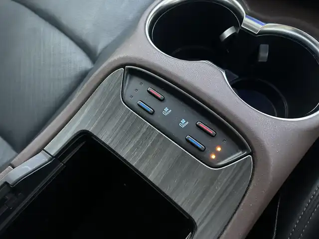 トヨタ ハリアー ハイブリッド Z レザーパッケージ 道南・函館 2020(令2)年 7.3万km プレシャスブラックパール /フルセグＴＶ//全周囲カメラ//パノラマルーフ//寒冷地仕様//ＪＢＬサウンド//ドライブレコーダー//デジタルインナーミラー//クルーズコントロール//レーンキープアシスト//パワーバックドア//シートヒーター//ベンチレーション//ＥＴＣ