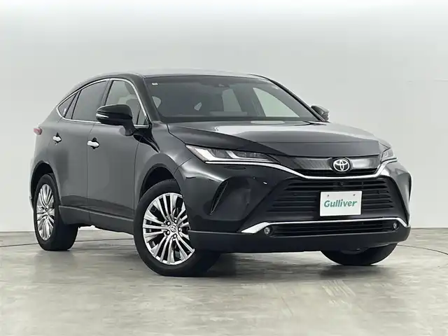 トヨタ ハリアー Z レザーパッケージ 福島県 2020(令2)年 3.9万km ブラック トヨタセーフティセンス/・衝突被害軽減システム/・プロアクティブドライビング/・クリアランスソナー/・ロードサイン/・先行車発進お知らせ機能/・ブラインドスポットモニター/純正12.3インチディスプレイオーディオ/・フルセグ/TV/BT/USB/AUX/SD/AM/FM/全方位カメラ/ACC/LEDオートライト/・フォグランプ/・オートハイビーム/レザーシート/・パワーシート/・シートヒーター/・エアーシート/・シートメモリー/純正アルミホイール付きサマータイヤ/革ステアリング/・ステアリングリモコン/ヘッドアップディスプレイ/・デジタルインナーミラー/・パワーゲート/電子パーキング/・ブレーキホールド/電動格納ミラー/・ウィンカーミラー/・オートミラー/アイドリングストップ/ATモード付MT/ETC2.0/ドラレコ/ドアバイザー/純正フロアマット/プッシュスタート/・スマートキー