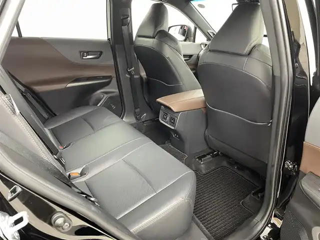 トヨタ ハリアー Z レザーパッケージ 福島県 2020(令2)年 3.9万km ブラック トヨタセーフティセンス/・衝突被害軽減システム/・プロアクティブドライビング/・クリアランスソナー/・ロードサイン/・先行車発進お知らせ機能/・ブラインドスポットモニター/純正12.3インチディスプレイオーディオ/・フルセグ/TV/BT/USB/AUX/SD/AM/FM/全方位カメラ/ACC/LEDオートライト/・フォグランプ/・オートハイビーム/レザーシート/・パワーシート/・シートヒーター/・エアーシート/・シートメモリー/純正アルミホイール付きサマータイヤ/革ステアリング/・ステアリングリモコン/ヘッドアップディスプレイ/・デジタルインナーミラー/・パワーゲート/電子パーキング/・ブレーキホールド/電動格納ミラー/・ウィンカーミラー/・オートミラー/アイドリングストップ/ATモード付MT/ETC2.0/ドラレコ/ドアバイザー/純正フロアマット/プッシュスタート/・スマートキー