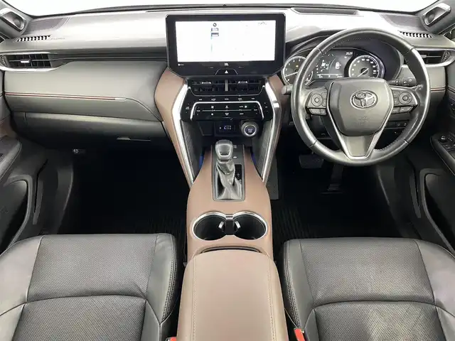 トヨタ ハリアー Z レザーパッケージ 福島県 2020(令2)年 3.9万km ブラック トヨタセーフティセンス/・衝突被害軽減システム/・プロアクティブドライビング/・クリアランスソナー/・ロードサイン/・先行車発進お知らせ機能/・ブラインドスポットモニター/純正12.3インチディスプレイオーディオ/・フルセグ/TV/BT/USB/AUX/SD/AM/FM/全方位カメラ/ACC/LEDオートライト/・フォグランプ/・オートハイビーム/レザーシート/・パワーシート/・シートヒーター/・エアーシート/・シートメモリー/純正アルミホイール付きサマータイヤ/革ステアリング/・ステアリングリモコン/ヘッドアップディスプレイ/・デジタルインナーミラー/・パワーゲート/電子パーキング/・ブレーキホールド/電動格納ミラー/・ウィンカーミラー/・オートミラー/アイドリングストップ/ATモード付MT/ETC2.0/ドラレコ/ドアバイザー/純正フロアマット/プッシュスタート/・スマートキー