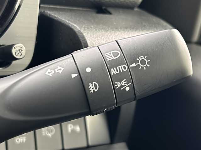 スズキ ジムニー XC 宮城県 2024(令6)年 0.7万km シフォンアイボリーM 4WD/純正ナビ/(AM/FM/BT/TV/iPod/SD/USB/CD/DVD)/バックカメラ/ビルトインETC/前後ドライブレコーダー/クルーズコントロール/ダウンヒルアシストコントロール/プッシュスタート/スマートキー/スペアキー/オートライト/オートマチックハイビーム/LEDヘッドライト/フォグランプ/ヘッドライトウォッシャー/ヘッドライトレベライザー/純正16インチアルミホイール/社外フロアマット