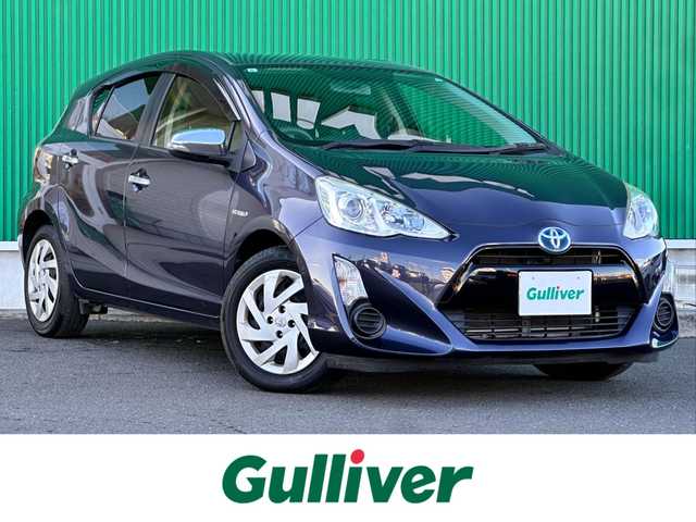 トヨタ アクア S 宮城県 2015(平27)年 9.9万km ダークバイオレットマイカメタリック 社外メモリナビ（MDV-L500）/・CD/DVD/・Bluetooth/・フルセグTV/バックカメラ/ETC/スマートキー＆プッシュスタート/スペアキー1本/電動格納ミラー/純正フロアマット/ドアバイザー/Wエアバッグ