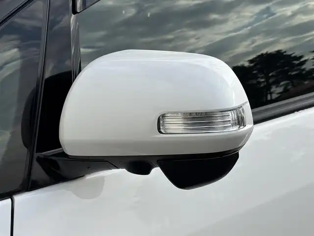 トヨタ エスティマ アエラス プレミアム 岩手県 2016(平28)年 4.7万km ホワイトパールクリスタルシャイン 禁煙車/ワンオーナー/4WD(切替)/ハーフレザー/純正11型フリップダウンモニター/両側パワースライドドア/デジタルインナーミラー/AC100V/フロント/サイドカメラ/運転席パワーシート/純正9インチナビ/→フルセグTV/Bluetooth/CD/DVD/FM/AM/バックカメラ/ステアリングスイッチ/クルーズコントロール/レーンキープアシスト/衝突軽減システム/横滑り防止装置/リアコーナーセンサー/オートライト/オートハイビーム/LEDヘッドライト/〇プッシュスタート/〇電動格納ミラー/〇ウィンカーミラー/〇ドアバイザー/〇フロアマット/〇シガーソケット/前後ドライブレコーダー/ビルトインETC/オットマン