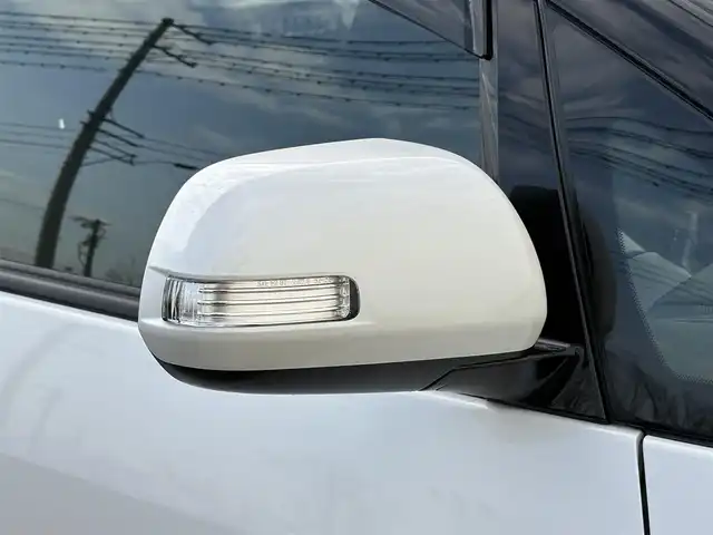 トヨタ エスティマ アエラス プレミアム 岩手県 2016(平28)年 4.7万km ホワイトパールクリスタルシャイン 禁煙車/ワンオーナー/4WD(切替)/ハーフレザー/純正11型フリップダウンモニター/両側パワースライドドア/デジタルインナーミラー/AC100V/フロント/サイドカメラ/運転席パワーシート/純正9インチナビ/→フルセグTV/Bluetooth/CD/DVD/FM/AM/バックカメラ/ステアリングスイッチ/クルーズコントロール/レーンキープアシスト/衝突軽減システム/横滑り防止装置/リアコーナーセンサー/オートライト/オートハイビーム/LEDヘッドライト/〇プッシュスタート/〇電動格納ミラー/〇ウィンカーミラー/〇ドアバイザー/〇フロアマット/〇シガーソケット/前後ドライブレコーダー/ビルトインETC/オットマン