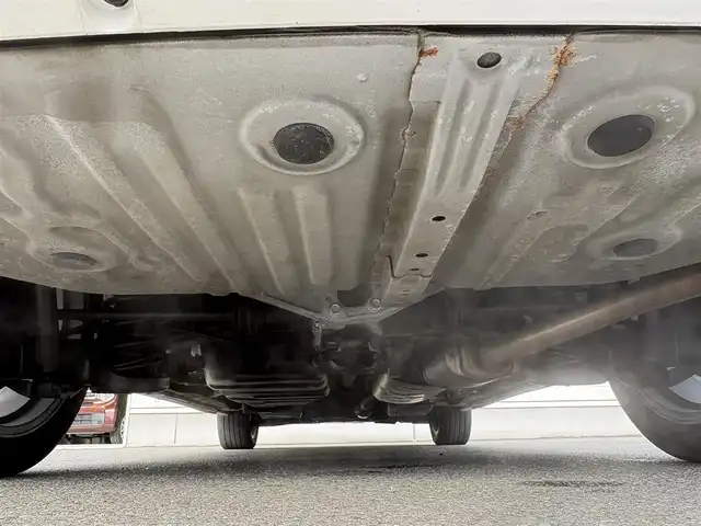 トヨタ エスティマ アエラス プレミアム 岩手県 2016(平28)年 4.7万km ホワイトパールクリスタルシャイン 禁煙車/ワンオーナー/4WD(切替)/ハーフレザー/純正11型フリップダウンモニター/両側パワースライドドア/デジタルインナーミラー/AC100V/フロント/サイドカメラ/運転席パワーシート/純正9インチナビ/→フルセグTV/Bluetooth/CD/DVD/FM/AM/バックカメラ/ステアリングスイッチ/クルーズコントロール/レーンキープアシスト/衝突軽減システム/横滑り防止装置/リアコーナーセンサー/オートライト/オートハイビーム/LEDヘッドライト/〇プッシュスタート/〇電動格納ミラー/〇ウィンカーミラー/〇ドアバイザー/〇フロアマット/〇シガーソケット/前後ドライブレコーダー/ビルトインETC/オットマン