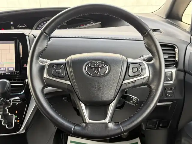トヨタ エスティマ アエラス プレミアム 岩手県 2016(平28)年 4.7万km ホワイトパールクリスタルシャイン 禁煙車/ワンオーナー/4WD(切替)/ハーフレザー/純正11型フリップダウンモニター/両側パワースライドドア/デジタルインナーミラー/AC100V/フロント/サイドカメラ/運転席パワーシート/純正9インチナビ/→フルセグTV/Bluetooth/CD/DVD/FM/AM/バックカメラ/ステアリングスイッチ/クルーズコントロール/レーンキープアシスト/衝突軽減システム/横滑り防止装置/リアコーナーセンサー/オートライト/オートハイビーム/LEDヘッドライト/〇プッシュスタート/〇電動格納ミラー/〇ウィンカーミラー/〇ドアバイザー/〇フロアマット/〇シガーソケット/前後ドライブレコーダー/ビルトインETC/オットマン