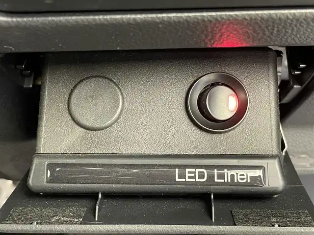 スバル ＸＶ ハイブリッド アドバンス 埼玉県 2019(平31)年 6.4万km クールグレーカーキ 純正ナビ　バックカメラ　ＢＳＭ　ＥＴＣ　ドライブレコーダー　アイサイト　レーダークルーズコントロール　純正アルミホイール　プッシュスタート　スマートキー　オートライト　ＬＥＤヘッドライト　地デジＴＶ