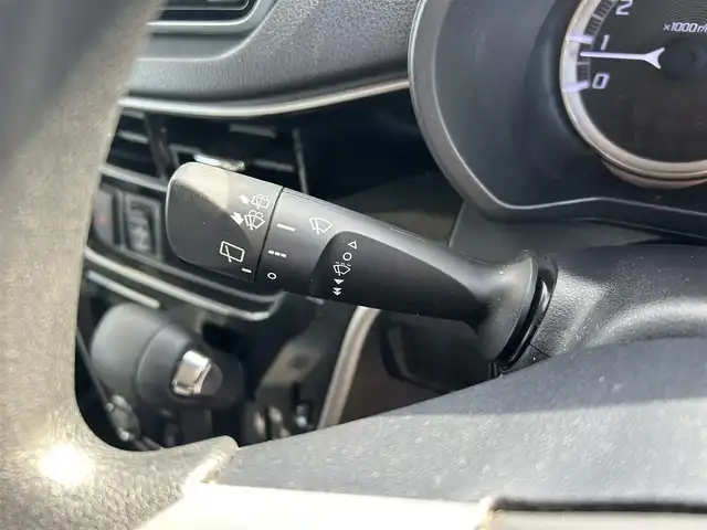 ダイハツ ムーヴ カスタム X LTDⅡ SAⅢ 富山県 2018(平30)年 4.3万km ファイアークォーツレッドM ワンオーナー/4WD/純正SDナビ(NMZK-W68D)/(AM/FM/CD/DVD/USB/ipod)/Bluetooth/カメラ(全方位、バック）/フルセグTV/衝突軽減システム/コーナーセンサー/レーンキープアシスト/オートマチックハイビーム/横滑り防止装置/盗難防止装置/シートヒーター　運転席/ベンチシート/ドアバイザー/純正AW/LEDライト/フォグランプ/取扱説明書/保証書