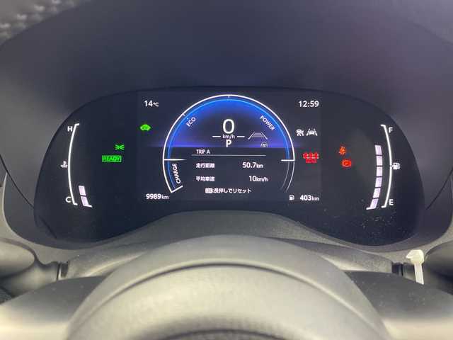 トヨタ ヤリスクロス ハイブリッド Z 群馬県 2025(令7)年 1万km ブラックマイカ 純正８型デイスプレイオーディオ　全周囲カメラ　ドラレコ　ビルトインＥＴＣ２．０　レーンアシスト　オートハイビーム　シートヒーター　ステアリングヒーター　ハーフレザー　衝突被害軽減システム　ＬＥＤ　禁煙