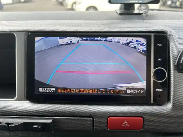 車両画像4