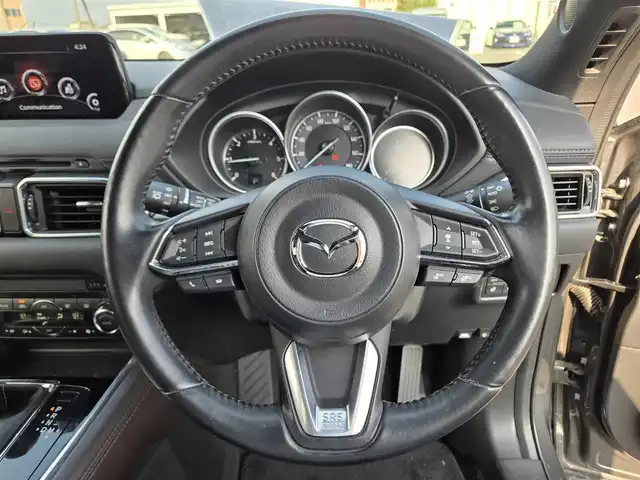 マツダ ＣＸ－８ XD プロアクティブ 鹿児島県 2018(平30)年 6.5万km マシーングレープレミアムM ワンオーナー/純正ナビ(Bluetooth/CD/DVD)/フルセグTV/バックカメラ/レーダークルーズコントロール/パーキングセンサー/アドバンスドスマートシティブレーキサポート/ブラインドスポットモニタリング/スマートブレーキサポート/レーンキープアシストシステム/交通標識認識システム/アクティブドライビングディスプレイ/ドライバーアテンションアラート/車線逸脱警報システム/ツインターボ/アダプティブLEDヘッドランプ/デュアルオートエアコン/本革巻きステアリング/ステアリングヒーター/D席ドライビングポジションメモリー/前席シートヒーター/2列目キャプテンシート/プレシャスアスト19インチアルミホイール/アドバンストキー/キーレスエントリーシステム/禁煙車