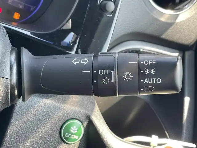 ホンダ Ｎ ＷＧＮ カスタム G ターボパッケージ 滋賀県 2017(平29)年 4.3万km シャイニンググレーM 純正SDナビ/・Bluetooth/ワンセグ/・CD/DVD/バックカメラ/革巻きステアリング/ステアリングリモコン/パドルシフト/ETC/ドライブレコーダー/クルーズコントロール/シートリフター/シティブレーキアクティブシステム/LEDオートライト/フォグライト/プッシュスタート/スマートキー