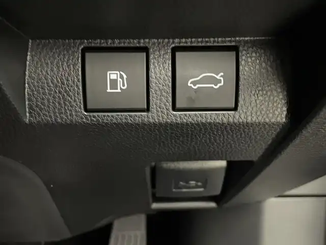トヨタ クラウン クロスオーバー Z 埼玉県 2024(令6)年 0.2万km グレー 純正１２．３インチディスプレイオーディオ　パノラミックビューモニター　ＢＳＭ　ＨＵＤ　ビルトインＥＴＣ２．０　メモリシート　シートヒーター　ベンチレーション　レーダークルーズコントロール　ＬＥＤライト