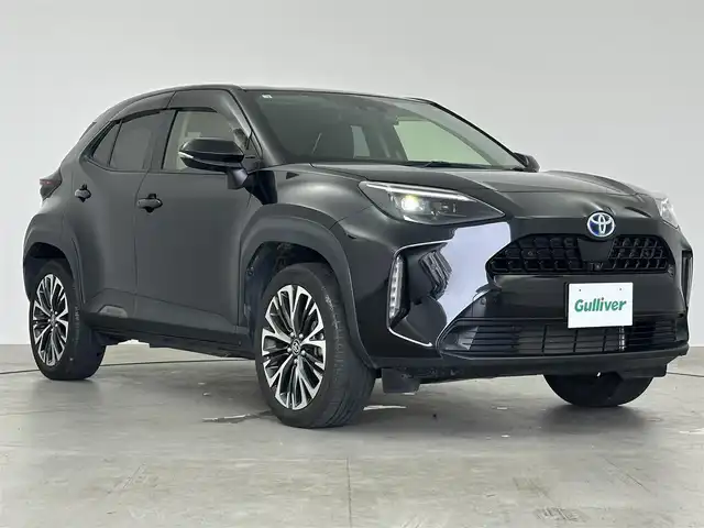 トヨタ ヤリスクロス ハイブリッド Z 愛知県 2020(令2)年 4.9万km ブラックマイカ ８インチディスプレイオーディオ　/（フルセグ／Bluetooth）　/レーダークルーズコントロール　/バックモニター　/ブラインドスポットモニター　/衝突軽減システム　/コーナーセンサー　/レーンキープアシスト　/ハーフレザーシート　/運転席パワーシート　/前席シートヒーター　/ドライブレコーダー/ETC/純正AW