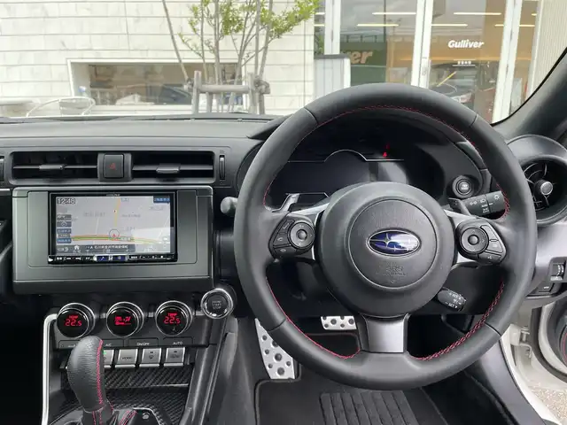 スバル ＢＲＺ R 石川県 2022(令4)年 2万km クリスタルホワイトP ワンオーナー/アルパインナビ/フルセグTV/バックカメラ/LEDヘッドライト/ETC/トランクスポイラー/スマートキー/プッシュスタート/電動ミラー/パドルシフト/ドライブレコーダー/保証書/取説