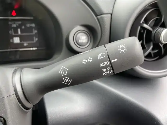 スバル ＢＲＺ R 石川県 2022(令4)年 2万km クリスタルホワイトP ワンオーナー/アルパインナビ/フルセグTV/バックカメラ/LEDヘッドライト/ETC/トランクスポイラー/スマートキー/プッシュスタート/電動ミラー/パドルシフト/ドライブレコーダー/保証書/取説
