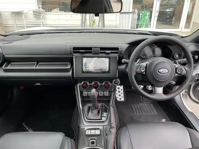 スバル ＢＲＺ R 石川県 2022(令4)年 2万km クリスタルホワイトP ワンオーナー/アルパインナビ/フルセグTV/バックカメラ/LEDヘッドライト/ETC/トランクスポイラー/スマートキー/プッシュスタート/電動ミラー/パドルシフト/ドライブレコーダー/保証書/取説