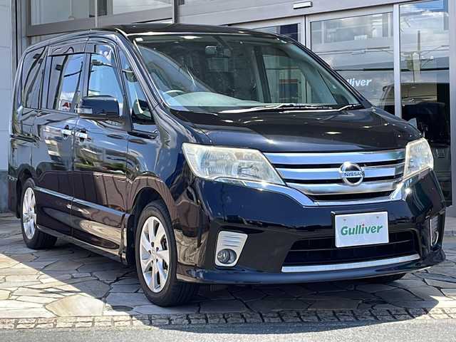 日産 セレナ ハイウェイスター 静岡県 2011(平23)年 12.9万km ダークグレー/ブルーイッシュシルバーM 純正ナビ/・CD/・DVD/・フルセグTV/・Bluetooth/主要装備/・バックカメラ/・クルーズコントロール/・ドライブレコーダー/・後部座席モニター/・100V充電/・ガラスルーフ/・純正アルミホイール/・オートライト/・両側パワースライドドア/・チップアップシート/・スマートキー/・スペアキー