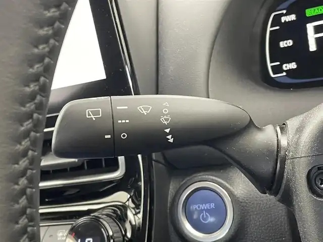 トヨタ アクア G 埼玉県 2021(令3)年 1.5万km プラチナホワイトパールマイカ 純正１０．５インチナビ　パノラミックビューモニター　ＢＳＭ　ドライブレコーダー　トヨタセーフティセンス　ビルトインＥＴＣ　ＡＣ１００Ｖ　レーダークルーズコントロール　オートライト　ＬＥＤライト