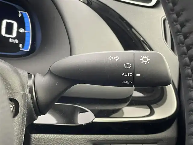 トヨタ アクア G 埼玉県 2021(令3)年 1.5万km プラチナホワイトパールマイカ 純正１０．５インチナビ　パノラミックビューモニター　ＢＳＭ　ドライブレコーダー　トヨタセーフティセンス　ビルトインＥＴＣ　ＡＣ１００Ｖ　レーダークルーズコントロール　オートライト　ＬＥＤライト