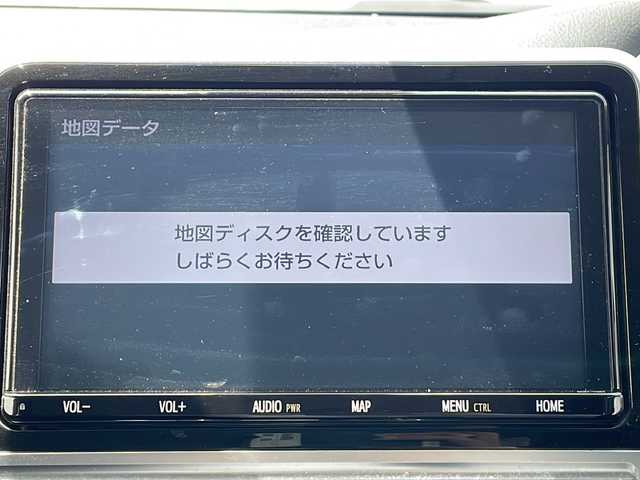 トヨタ シエンタ ファンベースG 三重県 2019(平31)年 4.1万km ホワイトパールクリスタルシャイン 純正9型ナビ/フルセグTV/全周囲カメラ/前後コーナーセンサー/両側パワースライドドア/セーフティセンス/レーンキープアシスト/オートハイビーム/社外360°ドライブレコーダー/ステアリングリモコン/革巻きステアリング/レーダー探知機/電動格納ミラー/禁煙車