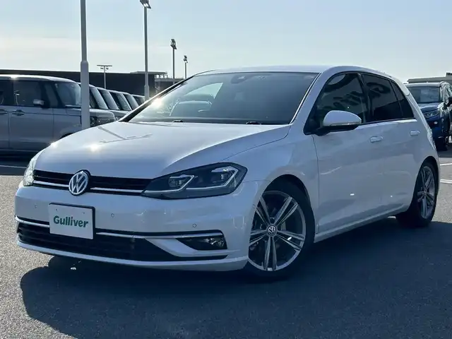 フォルクスワーゲン ゴルフ TDI ハイライン マイスター 奈良県 2020(令2)年 0.9万km パール 純正ナビ　/フルセグＴＶ　/BT/CD/DVD/SD/AUX/USB/バックカメラ　/レザーシート　/ＥＴＣ２．０　/シートヒーター　/パワーシート　/ドライブレコーダー　/前後コーナーセンサー　/クルーズコントロール　/衝突被害軽減システム　/ＬＥＤヘッドライト/オートライト/レーンキープアシスト/スマートキー/ターボ付き/パーキングアシスト/AUTOHOLD
