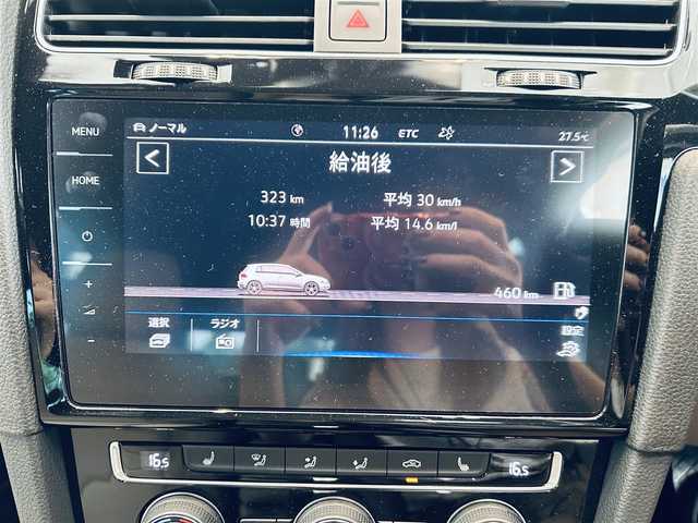 フォルクスワーゲン ゴルフ TDI ハイライン マイスター 大阪府 2020(令2)年 0.9万km パール ベージュ革/Dメモリ付きパワーシート/シートヒーター/ACC/純正ナビ/バックカメラ/TV/applecarplay/純正17インチAW/LEDヘッドライト/ブラインドスポット/クリアランスソナー/パドルシフト/ETC/ドラレコ/DYNAUDIO