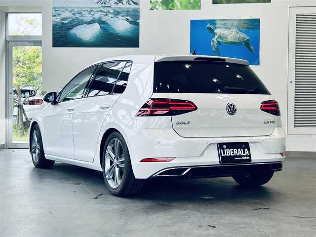 フォルクスワーゲン ゴルフ TDI ハイライン マイスター 福島県 2020(令2)年 0.9万km パール ベージュ革/Dメモリ付きパワーシート/シートヒーター/ACC/純正ナビ/バックカメラ/TV/applecarplay/純正17インチAW/LEDヘッドライト/ブラインドスポット/クリアランスソナー/パドルシフト/ETC/ドラレコ/DYNAUDIO