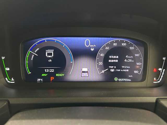 ホンダ ステップワゴン スパーダ eHEV 宮城県 2022(令4)年 5.8万km プラチナホワイトパール クルーズコントロール/レーンキープアシスト/シートヒーター/オートライト/純正SDナビ/デジタルインナーミラー/電動リアゲート/コーナーセンサー前後/純正ビルドインETC2.0/フルセグTV/Bluetooth接続/バックカメラ/ハーフレザーシート/両側パワースライドドア/ドライブレコーダー前後/オットマン/3列シート/フルフラットシート/純正フロアマット/LEDヘッドライト
