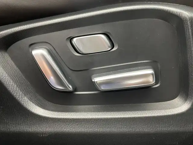 マツダ ＣＸ－５ XD エクスクルーシブモード 三重県 2019(平31)年 3.1万km スノーフレイクホワイトパールマイカ 禁煙車/純正ナビ/AM/FM/CD/DVD/BT/USB/AUX/フルセグTV/360°カメラ/電動リアゲート/衝突軽減ブレーキ/BSM/LKA/レーダークルーズ/HUD/コーナーセンサー（前後）/レザーシート/パワーシート（前席）/シートメモリ（D席）/シートヒーター /エアーシート/電子パーキングブレーキ/パドルシフト/革巻きステアリング/ステアリングスイッチ /LEDヘッドライト/ドライブレコーダー/ETC2.0/純正フロアマット/純正アルミホイール/スペアキー