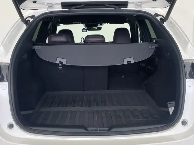 マツダ ＣＸ－５ XD エクスクルーシブモード 三重県 2019(平31)年 3.1万km スノーフレイクホワイトパールマイカ 禁煙車/純正ナビ/AM/FM/CD/DVD/BT/USB/AUX/フルセグTV/360°カメラ/電動リアゲート/衝突軽減ブレーキ/BSM/LKA/レーダークルーズ/HUD/コーナーセンサー（前後）/レザーシート/パワーシート（前席）/シートメモリ（D席）/シートヒーター /エアーシート/電子パーキングブレーキ/パドルシフト/革巻きステアリング/ステアリングスイッチ /LEDヘッドライト/ドライブレコーダー/ETC2.0/純正フロアマット/純正アルミホイール/スペアキー